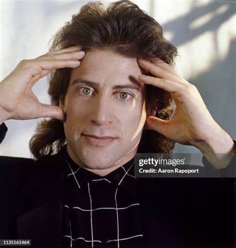 Richard Lewis Comedian Photos and Premium High Res Pictures - Getty Images