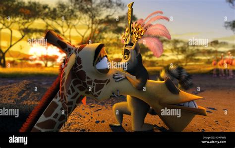 MADAGASCAR : ESCAPE 2 AFRICA DAVID SCHWIMMER voices Melman / Giraffe ...