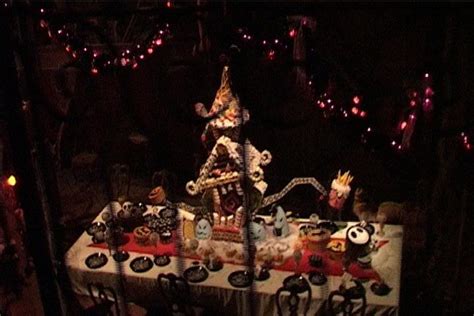 Haunted Mansion Holiday Gingerbread House - Dad Logic