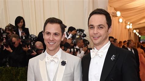 'Big Bang' star Jim Parsons marries partner Todd Spiewak | 13newsnow.com