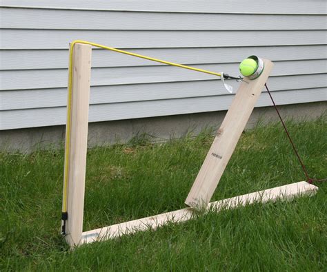 This catapult is doable in about half an hour to forty-five minutes. It doesn't launch very far ...