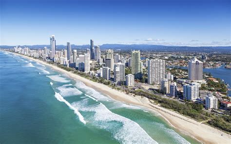 16 Best Hotels in Surfers Paradise. Hotels from $17/night - KAYAK