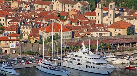 Kotor old town - Discover Montenegro