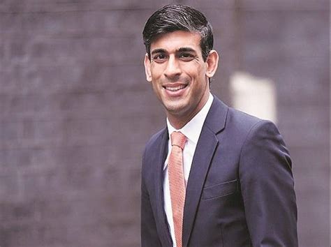 Bookie odds favour Rishi Sunak comeback amid turbulence for UK PM Liz Truss | Flipboard