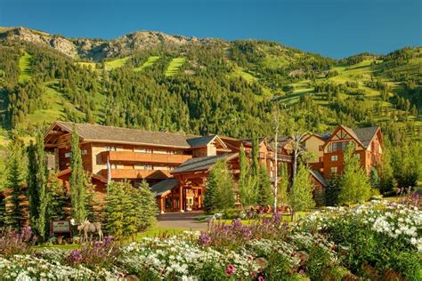 Snake River Lodge & Spa in Teton Village, Wyoming - Lodge & Ranch Deals