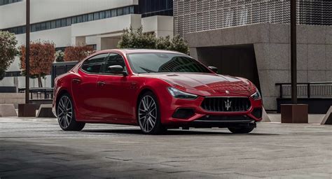 2023 Maserati Ghibli Comfort & Technology Features