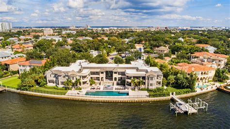 Derek Jeter Puts His Tampa Home on the Market for $29 Million - The New ...