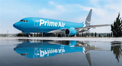 Amazon Air B737-800F