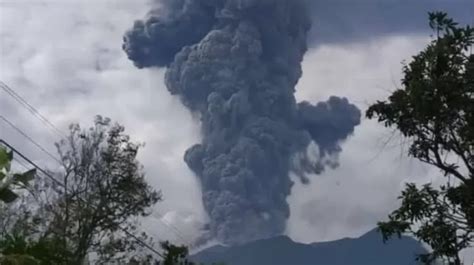 7 Korban Erupsi Gunung Marapi Dievakuasi, Tiga Meninggal, 4 Derita Luka Bakar