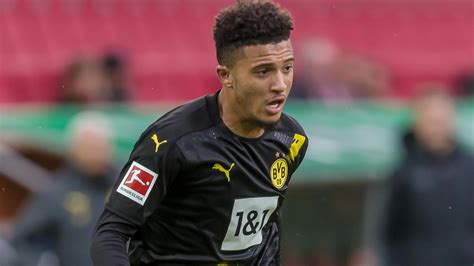 Jadon Sancho is not leaving Borussia Dortmund for Manchester United, says Michael Zorc - Eurosport