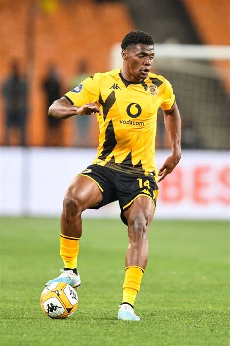 Kaizer Chiefs ready to throw South American striker under the bus | NewsOclock