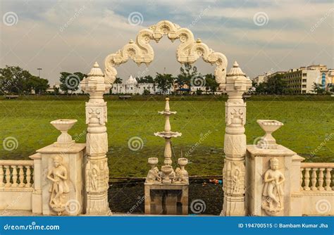 Jal Mandir Pawapuri Lord Mahavir Jain Temple Stock Image - Image of ...