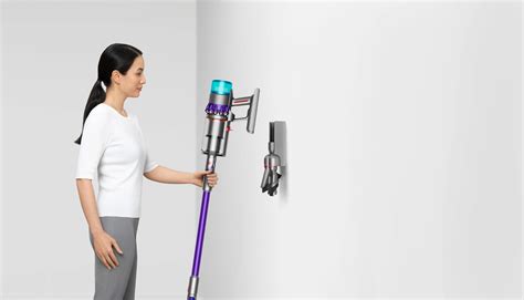 Dyson’s Gen5 Detect is an even-more powerful sucker | Stuff