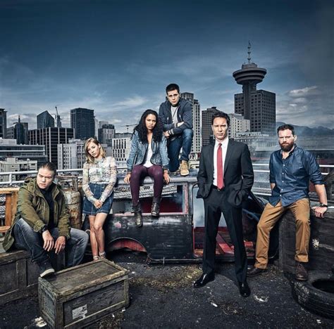 TRAVELERS Netflix Series Trailer, Images and Poster | The Entertainment ...