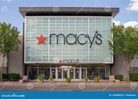 Macy`s department store editorial stock photo. Image of mall - 129308223