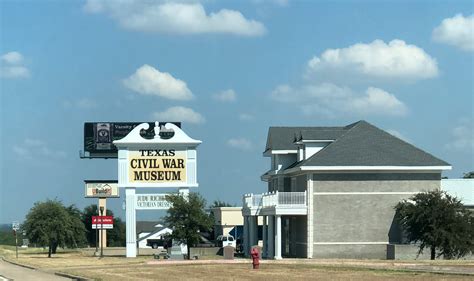 Elvis, Lee, Grant, Lincoln, and Wayne: My Visit to the Texas Civil War Museum in White ...