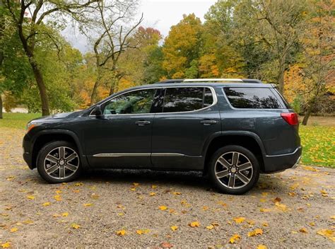 2019 GMC Acadia Denali review