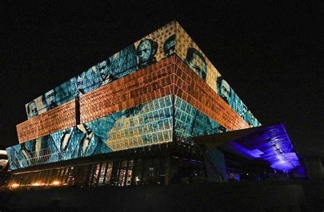 African American Museum of History and Culture to open in DC – Workers ...