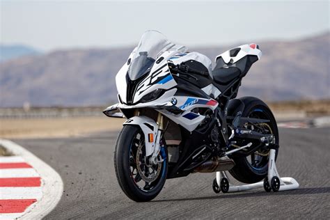 New BMW S1000 RR arrives with more power – From RM130k | Bigwheels.my