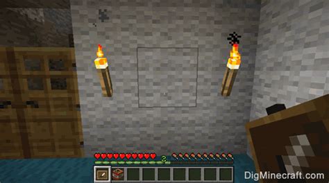 How to Use an Item Frame in Minecraft