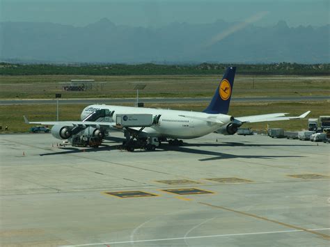 Lufthansa South Africa - Bookings, News & Vouchers