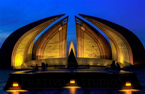 A Look into Pakistan Monument - Youlin Magazine