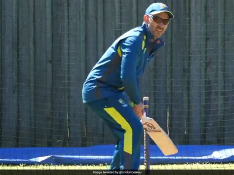 Glenn Maxwell Pokes Fun At Australia Coach Justin Langer Batting In ...