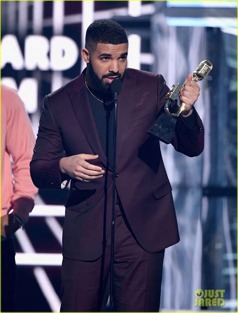 Drake Breaks Record for Most Billboard Music Awards Wins Ever!: Photo ...