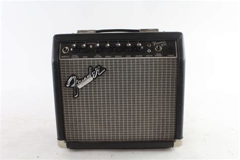 Fender Frontman 15R Electric Guitar Amp | Property Room