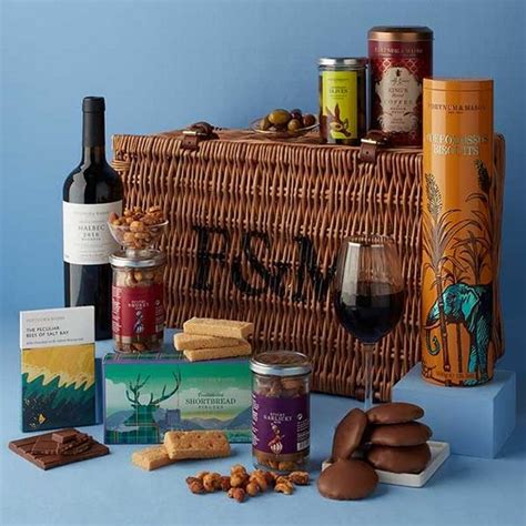 Asda launches luxury Christmas hampers that will save shoppers over £100 - Mirror Online