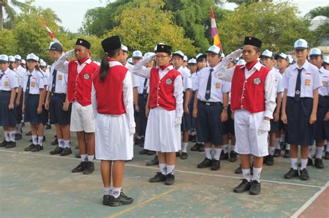 SMART ENGLISH EDUCATION : INDEPENDENCE DAY FLAG CEREMONY