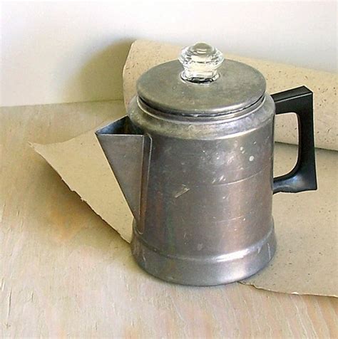 Vintage Coffee Percolator with Glass Percolating Knob