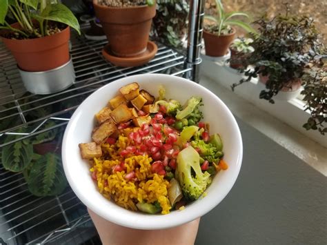 Golden rice bowl! : r/PlantBasedDiet