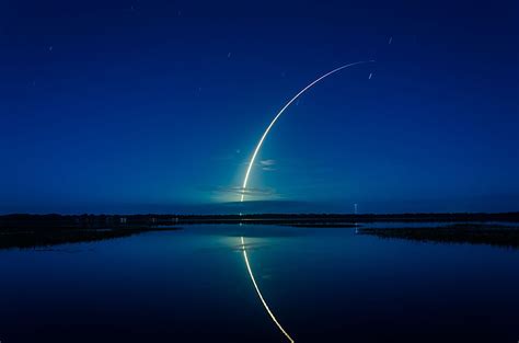 HD wallpaper: 4K, Falcon 9 rocket, SpaceX, Cape Canaveral, sky, beauty ...