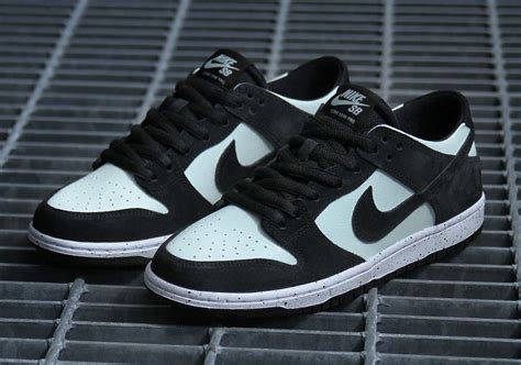 Nike SB Dunk Low Pro Barely Green 854866-003 | SneakerNews.com