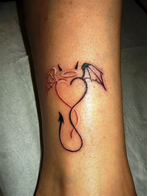 15 Heart Tattoos For Women - Flawssy