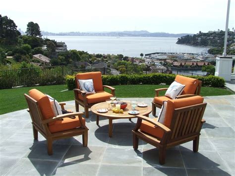 What to Consider when Buying High End Outdoor Furniture - Nicki & Karen