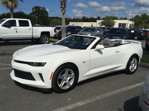 White Camaro Convertible | Camaro convertible, Camaro, Chevy camaro convertible