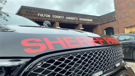 Fulton County sheriff seeks help to recruit, retain staff