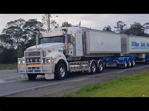 Double the Power: B-Double Trucks Shine in Epic Australian Big Rig Showcase #semitrucks #bdouble ...