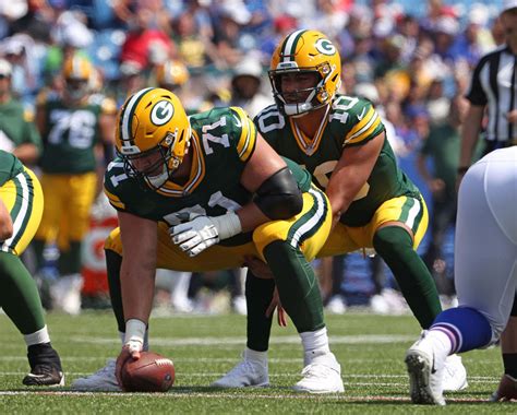 Josh Myers injury: What happened to Packers Center?