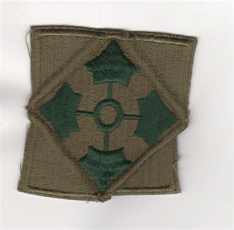 US 4th Infantry Division patch with excess material flaps