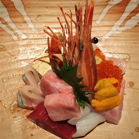 Mikuni (Fairmont Singapore) - 21 Reviews, Photos, Menu, Deals