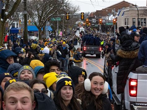 Photo Gallery: University of Michigan football victory parade | The Blade