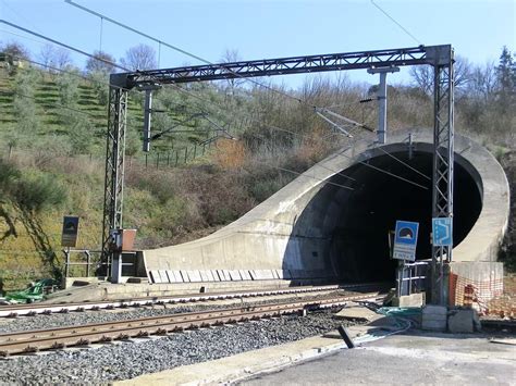 High-speed rail tunnels from around the world | Structurae