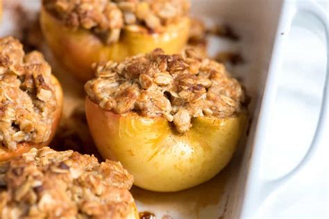 Easy Baked Apples Recipe