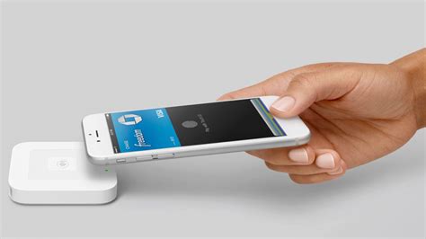 Square's new Apple Pay-ready contactless card reader now rolling out - 9to5Mac