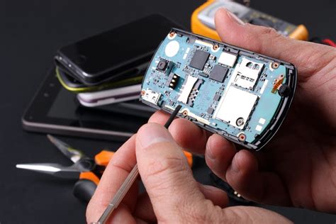 How to Save Money on Cell Phone Repairs? | Fix My Gadget