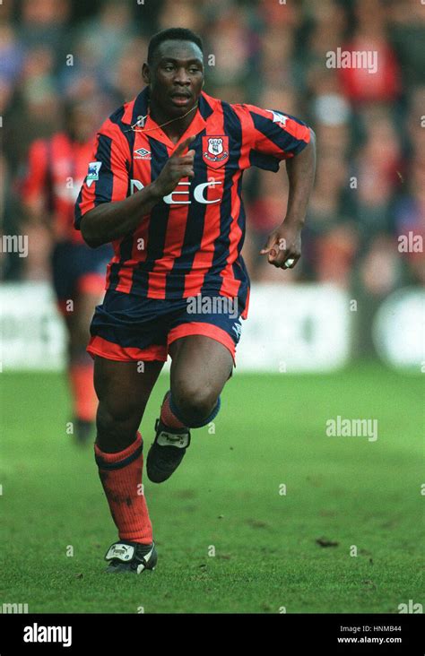 DANIEL AMOKACHI EVERTON FC 20 March 1995 Stock Photo - Alamy