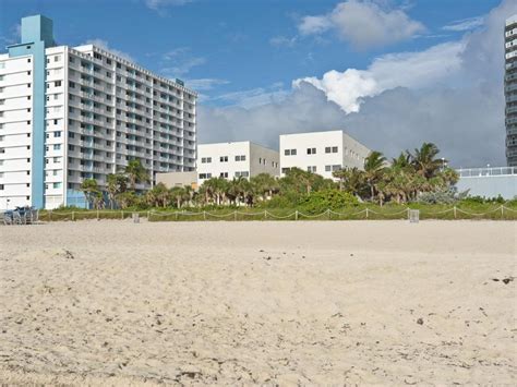 Best Price on Crystal Beach Suites Hotel in Miami Beach (FL) + Reviews